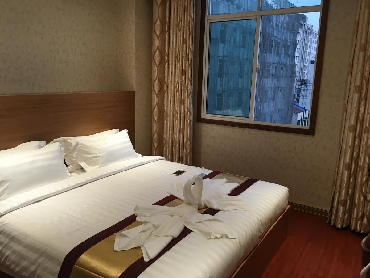 Sky Hotel Chinatown Yangon Exterior photo