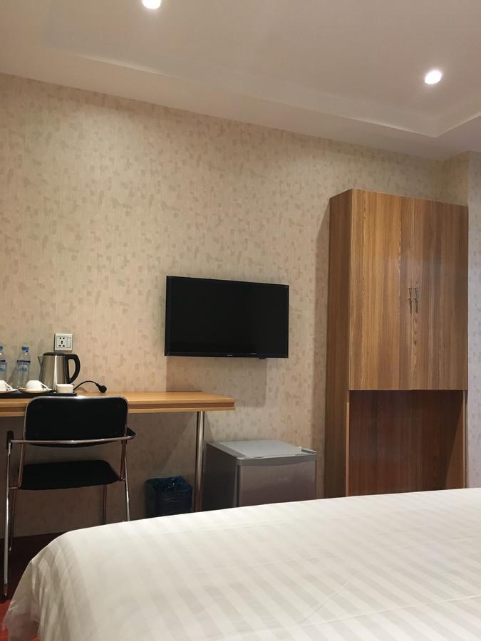 Sky Hotel Chinatown Yangon Exterior photo