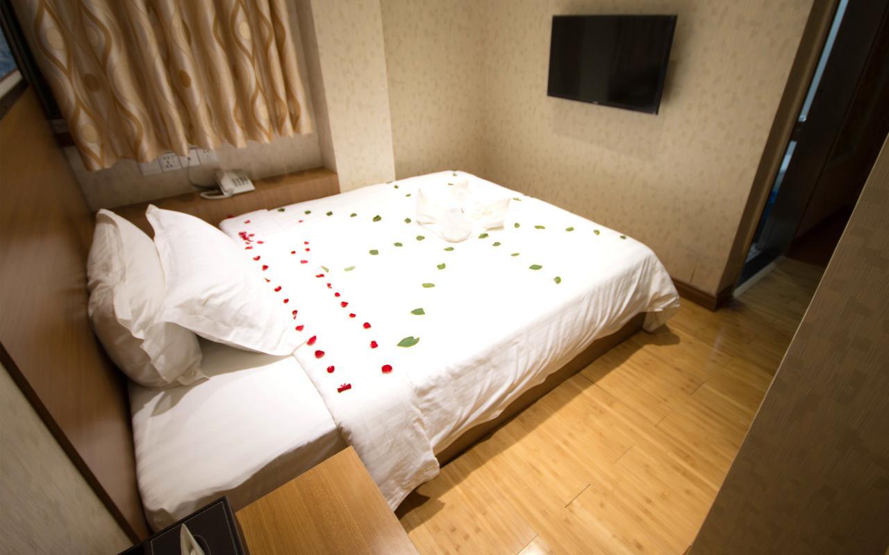 Sky Hotel Chinatown Yangon Exterior photo