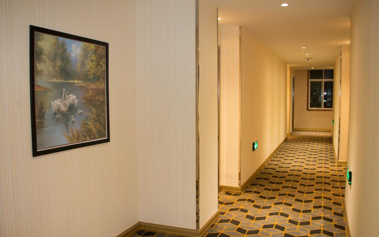 Sky Hotel Chinatown Yangon Exterior photo